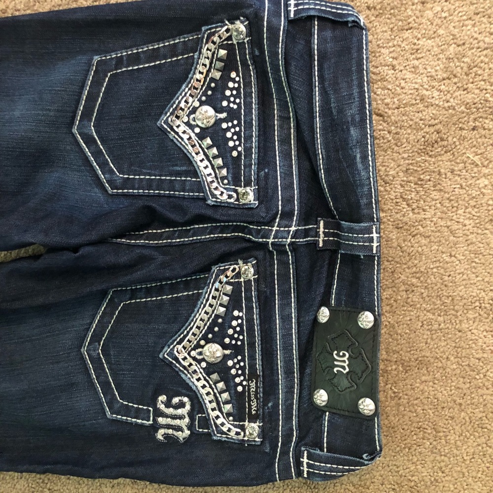 MISS ME BOOT CUT! Excellent used condition. Sz 26
